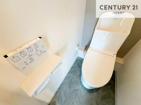 �g�C���@�������֍��ɂ��A�~��͕֍����g�����ł���̂ŗ₽���֍��ɍ��炸�ɍςފ������d�l�ł��I�V���v���ȃJ���[����Ƃ��Ă���̂ŁA������ꂪ���₷���ł��B
