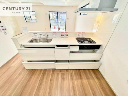 �L�b�`���@���[�X�y�[�X���L�x�ŁA�����X�y�[�X���X�b�L���ƕЕt���Ђ�`�����p�ł��܂��I
���K�ɍ�Ƃ��ł��܂��I�����̗���������܂��I