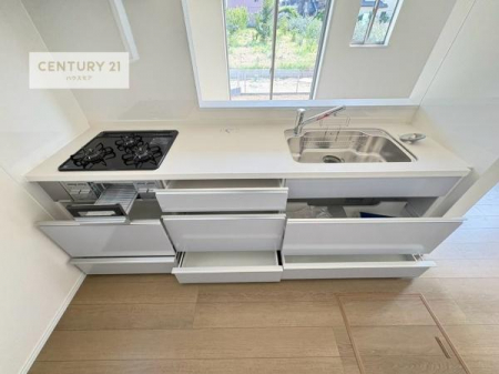 �L�b�`���@���[�X�y�[�X���L�x�ŁA�����X�y�[�X���X�b�L���ƕЕt���Ђ�`�����p�ł��܂��I
���K�ɍ�Ƃ��ł��A�Ǝ��̌����A�b�v�I�����̗���������܂��I