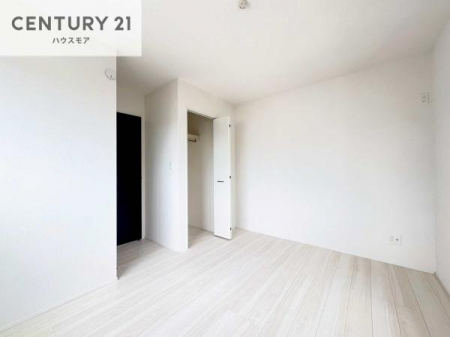 �m���@�S�����Ɏ��[�X�y�[�X���m�ۂ����A��炵�₷���ɔz�����ꂽ�Z�܂��B���[�ꏊ�ɍ���ɂ����A�������ڂ��₷�����K�ȏZ��Ԃł��B