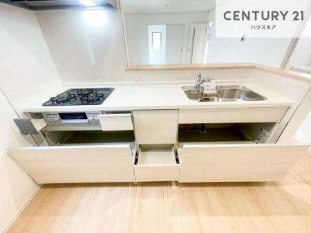 �L�b�`���@���[�X�y�[�X���L�x�ŁA�����X�y�[�X���X�b�L���ƕЕt���Ђ�`�����p�ł��܂��I
���K�ɍ�Ƃ��ł��A�Ǝ��̌����A�b�v�I�����̗���������܂��I