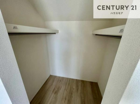 ���[�@�E�H�[�N�C���N���[�[�b�g�t���ł��B��������̂��m���Ȃǂ����[���Ă��������ł��ˁI���ɂ���@�������ȂǋG�ߕ��̑傫�ȉƓd�����[�ł��܂��I