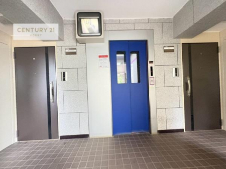 ���̑����p���@�G���x�[�^�[�����ŁA���X�̈ړ������K�B
�����̓��₨�ו��̑������ł��A�X���[�Y�ɂ��A��������܂��I