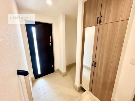 ���ց@�~���[�t���V���[�Y�{�b�N�X�t���Ȃ̂ŁA���ւ��Еt�����|�������₷���ł��I
�X�b�L���������ւŌ˂��J�����u�ԁA�������̂���S�n������Ԃ��o�}���Ă���܂��B
