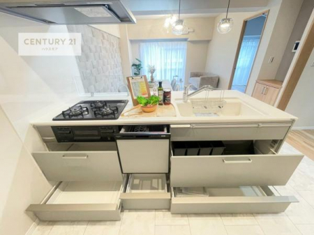 �L�b�`���@���[�X�y�[�X���L�x�ŁA�����X�y�[�X���X�b�L���ƕЕt���Ђ�`�����p�ł��܂��I
���K�ɍ�Ƃ��ł��A�Ǝ��̌����A�b�v�I�����̗���������܂��I