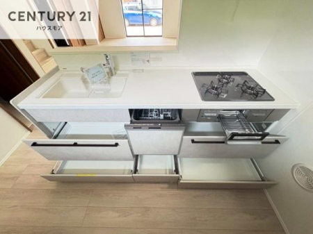 �L�b�`���@���[�X�y�[�X���L�x�ŁA�����X�y�[�X���X�b�L���ƕЕt���Ђ�`�����p�ł��܂��I
���K�ɍ�Ƃ��ł��A�Ǝ��̌����A�b�v�I�����̗���������܂��I