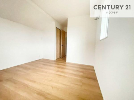 �m���@�V���v���Ƀf�U�C������Ă��邽�߁A�Ƌ��I�т܂���I
���C�ɓ���̉Ƌ��u���Ă��낰���Ԃ���邱�Ƃ��ł��܂��B