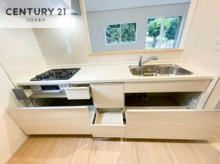 �L�b�`���@���[�X�y�[�X���L�x�ŁA�����X�y�[�X���X�b�L���ƕЕt���Ђ�`�����p�ł��܂��I
���K�ɍ�Ƃ��ł��A�Ǝ��̌����A�b�v�I�����̗���������܂��I