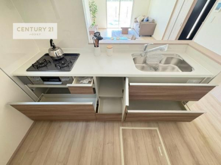�L�b�`���@���[�X�y�[�X���L�x�ŁA�����X�y�[�X���X�b�L���ƕЕt���Ђ�`�����p�ł��܂��I
���K�ɍ�Ƃ��ł��A�Ǝ��̌����A�b�v�I�����̗���������܂��I