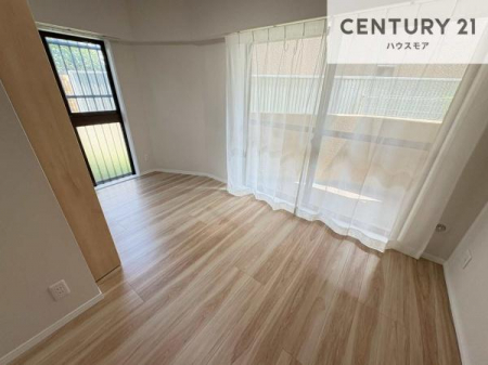 �Q���@�o���R�j�[�ɖʂ��Ă���m���ł��B���邭�����肪����A���C����������ł��܂��I���N���āA�O�ɏo�Ĕw�L�т����[�ċz�����ǂ������}������邱�Ƃ��ł��܂��B