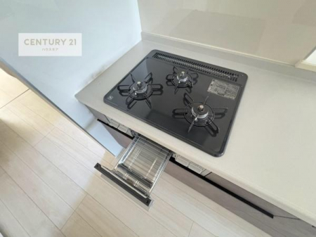 �L�b�`���@�R�����͎O������̂ł������̓����i�s���ł��܂��B
�������O�����t���ł��B�����X�y�[�X���L�X���Ă���׍�Ƃ����₷���I�g�����肪�ǂ��V�X�e���L�b�`���ł��I