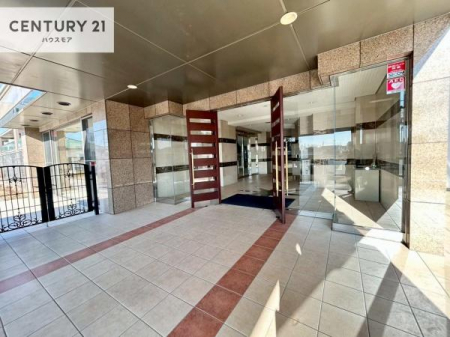 �G���g�����X�@��؂Ȃ��q�l�����o�}������G���g�����X�B�z��������ǂ��S�n�̗ǂ���Ԃł��B
