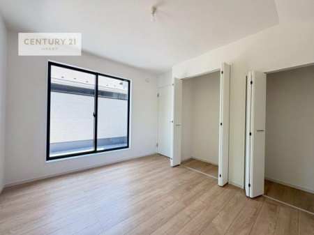 �Q���@�o���R�j�[�ɖʂ��Ă���m���ł��B���邭�����肪����A���C����������ł��܂��I���N���āA�O�ɏo�Ĕw�L�т����[�ċz�����ǂ������}������邱�Ƃ��ł��܂��B�y���n�̔���J�Ò��z