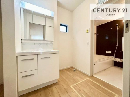 ���ʑ�E���ʏ��@�����t���̖��邢���ʎ��ł��I���C�������ɓ���ւ����ł��Đ����ɕۂ��Ƃ��ł��܂��I���R�����������ނ̂ł����ς̎d�オ����ǂ��Ȃ�܂��ˁI