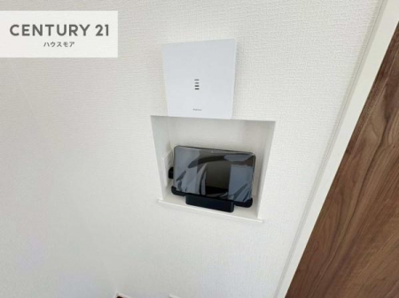 ���̑����ρ@TV���j�^�[�t���C���^�[�z��������A�K��҂��f���Ŋm�F���Ă���Ή��ł��邽�߁A�h�Ɩʂ����S�ł��B���q�l�̂�����Ԏ��ɂ��S�����A���Ƒ��̈��S�E���S�ȕ�炵���T�|�[�g���܂��B