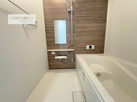 �����@�������������l�̕��͋C�̃o�X���[���́A�����o�Ă��ăo�X�^�C�����[���I
���d���撣���Ă��邲�J���ɂ��D�݂̍���̓����܂����āA�y����ł݂Ă͂������ł��傤���H