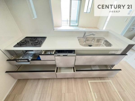 �L�b�`���@���[�X�y�[�X���L�x�ŁA�����X�y�[�X���X�b�L���ƕЕt���Ђ�`�����p�ł��܂��I
���K�ɍ�Ƃ��ł��A�Ǝ��̌����A�b�v�I�����̗���������܂��I