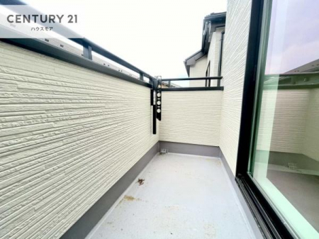 �o���R�j�[�@�z������̗ǂ��o���R�j�[�ŁA�����󕨂��悭���������ł��ˁI
���V�C�̗ǂ����ɂ̓o���R�j�[�֏o�ă��t���b�V������̂��C�����悳�����ł��B