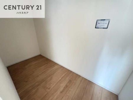 ���[�@�E�H�[�N�C���N���[�[�b�g�t���ł��B��������̂��m���Ȃǂ����[���Ă��������ł��ˁI���ɂ���@�������ȂǋG�ߕ��̑傫�ȉƓd�����[�ł��܂��I