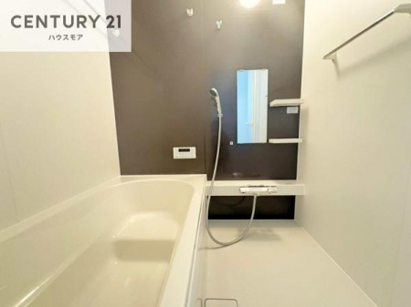 �����@�������������l�̕��͋C�̃o�X���[���́A�����o�Ă��ăo�X�^�C�����[���I
���d���撣���Ă��邲�J���ɂ��D�݂̍���̓����܂����āA�y����ł݂Ă͂������ł��傤���H�y���n�̔���J�Ò��z