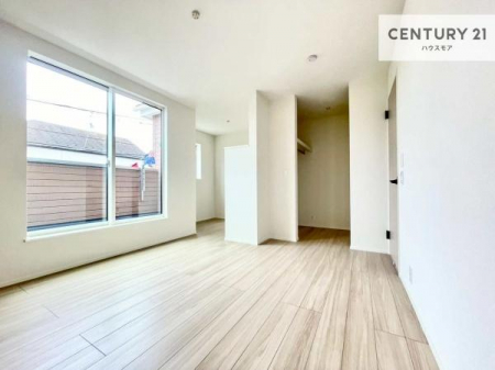 �Q���@�o���R�j�[�ɖʂ��Ă���m���ł��B���邭�����肪����A���C����������ł��܂��I���N���āA�O�ɏo�Ĕw�L�т����[�ċz�����ǂ������}������邱�Ƃ��ł��܂��B