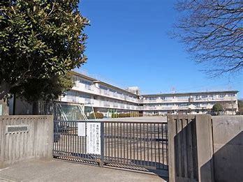 ���ӊ��@-