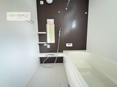 �����@�������������l�̕��͋C�̃o�X���[���́A�����o�Ă��ăo�X�^�C�����[���I
���d���撣���Ă��邲�J���ɂ��D�݂̓����̓����܂����āA�y����ł݂Ă͂������ł��傤���H