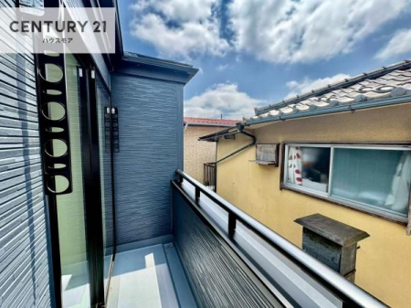 �o���R�j�[�@�z������̗ǂ��o���R�j�[�ŁA�����󕨂��悭���������ł��ˁI
���V�C�̗ǂ����ɂ̓o���R�j�[�֏o�ă��t���b�V������̂��C�����悳�����ł��B