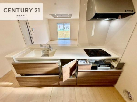 �L�b�`���@���[�X�y�[�X���L�x�ŁA�����X�y�[�X���X�b�L���ƕЕt���Ђ�`�����p�ł��܂��I
���K�ɍ�Ƃ��ł��A�Ǝ��̌����A�b�v�I�����̗���������܂��I