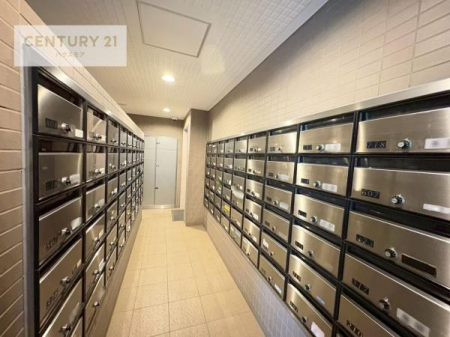 ���̑����p���@��zBOX���W���|�X�g�t���ŕs�ݎ��ł��ו����󂯎��ĂƂ��Ă��֗��I
�����Ǝ��ӂ̏�񂪒m�肽�����������܂�����A���⍇�킹�𒸂���Α����ɑΉ��������܂��B