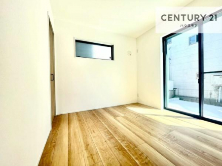 �m���@�V���v���Ƀf�U�C������Ă��邽�߁A�Ƌ��I�т܂���I
���C�ɓ���̉Ƌ��u���Ă��낰���Ԃ���邱�Ƃ��ł��܂��B
