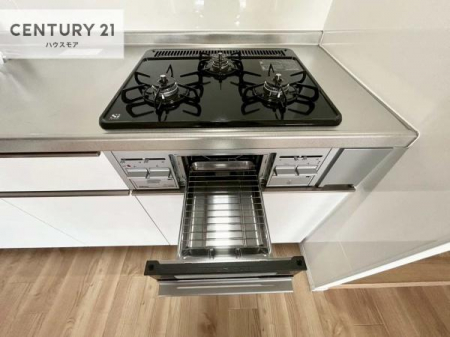 �L�b�`���@�R�����͎O������̂ł������̓����i�s���ł��܂��B
�������O�����t���ł��B�����X�y�[�X���L�X���Ă���׍�Ƃ����₷���I�g�����肪�ǂ��V�X�e���L�b�`���ł��I