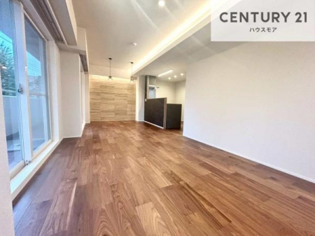 ���r���O�@�L�X�_�C�j���O�X�y�[�X�I������肨�H���B�΂��������y�������Ԃ��߂����܂��B���X�̔���������܂��I