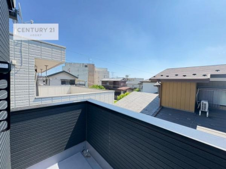 �o���R�j�[�@�z������̗ǂ��o���R�j�[�ŁA�����󕨂��悭���������ł��ˁI
���V�C�̗ǂ����ɂ̓o���R�j�[�֏o�ă��t���b�V������̂��C�����悳�����ł��B