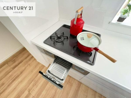 �L�b�`���@�R�����͎O������̂ł������̓����i�s���ł��܂��B
�������O�����t���ł��B�����X�y�[�X���L�X���Ă���׍�Ƃ����₷���I�g�����肪�ǂ��V�X�e���L�b�`���ł��I