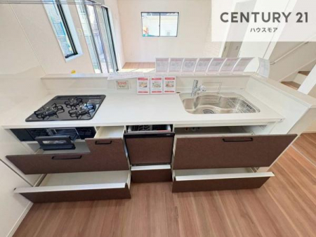 �L�b�`���@���[�X�y�[�X���L�x�ŁA�����X�y�[�X���X�b�L���ƕЕt���Ђ�`�����p�ł��܂��I
���K�ɍ�Ƃ��ł��A�Ǝ��̌����A�b�v�I�����̗���������܂��I