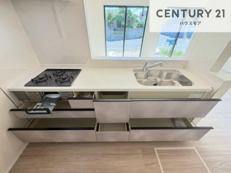 �L�b�`���@���[�X�y�[�X���L�x�ŁA�����X�y�[�X���X�b�L���ƕЕt���Ђ�`�����p�ł��܂��I
���K�ɍ�Ƃ��ł��A�Ǝ��̌����A�b�v�I�����̗���������܂��I