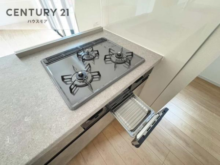 �L�b�`���@�R�����͎O������̂ł������̓����i�s���ł��܂��B
�������O�����t���ł��B�����X�y�[�X���L�X���Ă���׍�Ƃ����₷���I�g�����肪�ǂ��V�X�e���L�b�`���ł��I