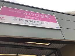 ���ӊ��@-