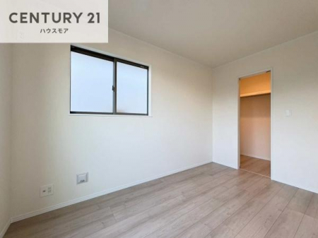 �m���@���[�X�y�[�X���[���I�������X�b�L�����ڂ��鎖���ł��܂��ˁB
�Ƌ��I�΂Ȃ��V���v���ȃf�U�C���ׁ̈A�Ƌ��I�΂����C�ɓ���̋�ԍ�肪�ł������ł��ˁB
