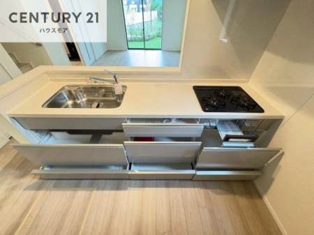 �L�b�`���@���[�X�y�[�X���L�x�ŁA�����X�y�[�X���X�b�L���ƕЕt���Ђ�`�����p�ł��܂��I
���K�ɍ�Ƃ��ł��A�Ǝ��̌����A�b�v�I�����̗���������܂��I