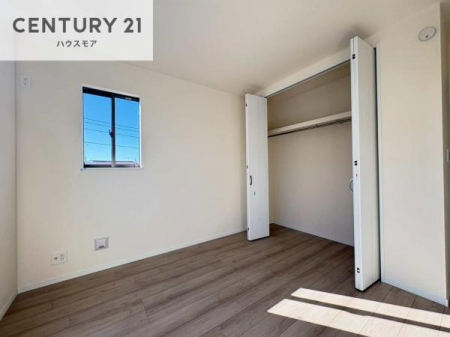 �m���@���[�X�y�[�X���[���I�������X�b�L�����ڂ��鎖���ł��܂��ˁB
�Ƌ��I�΂Ȃ��V���v���ȃf�U�C���ׁ̈A�Ƌ��I�΂����C�ɓ���̋�ԍ�肪�ł������ł��ˁB