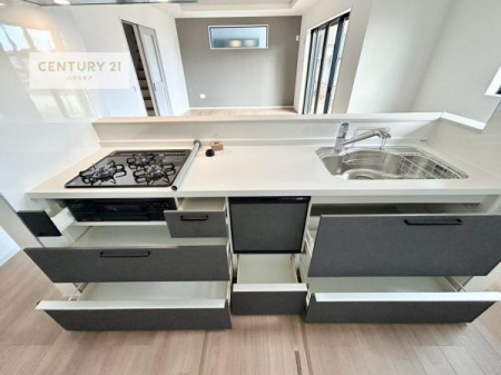 �L�b�`���@���[�X�y�[�X���L�x�ŁA�����X�y�[�X���X�b�L���ƕЕt���Ђ�`�����p�ł��܂��I
���K�ɍ�Ƃ��ł��A�Ǝ��̌����A�b�v�I�����̗���������܂��I