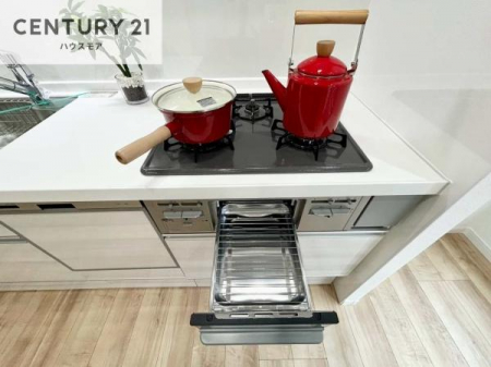 �L�b�`���@�R�����͎O������̂ł������̓����i�s���ł��܂��B
�������O�����t���ł��B�����X�y�[�X���L�X���Ă���׍�Ƃ����₷���I�g�����肪�ǂ��V�X�e���L�b�`���ł��I