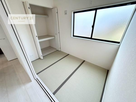 �a���@�a���ł͂��q�l���]��ł����������S�z�͂قƂ�ǂ���܂���B
�Ǝ��̍��ԂɃ}�}��p�p���Q�����Ŏg����x�e�X�y�[�X�Ƃ��Ă����p�I