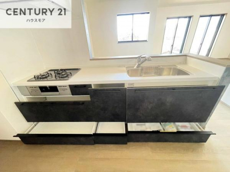 �L�b�`���@���[�X�y�[�X���L�x�ŁA�����X�y�[�X���X�b�L���ƕЕt���Ђ�`�����p�ł��܂��I
���K�ɍ�Ƃ��ł��A�Ǝ��̌����A�b�v�I�����̗���������܂��I