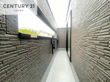 �o���R�j�[�@���[�t�o���R�j�[�I�������t���Ă���̂ŁA�}�ɉJ���~���Ă��G��ɂ������S�I�������������J�b�g���Ă����̂ŁA���V�C�̗ǂ����́A���O�֏o�Đ[�ċz����̂��悳�����ł��I