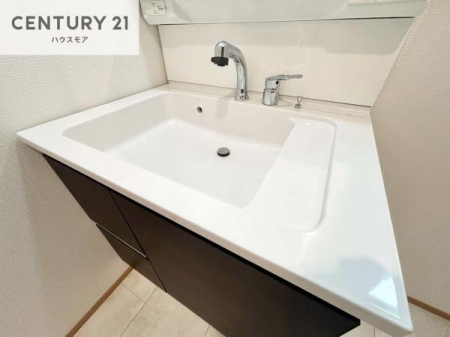���ʑ�E���ʏ��@�[�����ʑ�{�E���́A�������˂ɂ����̂ł�����ꂪ�y�X�I���������ۂĂ܂��I
�L���C�Ȑ��ʏ��Ŏ��������̃��`�x�[�V�������オ��܂��ˁI