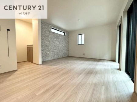 ���r���O�@�L�X�_�C�j���O�X�y�[�X�I������肨�H���B�΂��������y�������Ԃ��߂����܂��B���X�̔���������܂��I