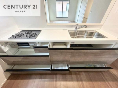 �L�b�`���@���[�X�y�[�X���L�x�ŁA�����X�y�[�X���X�b�L���ƕЕt���Ђ�`�����p�ł��܂��I
���K�ɍ�Ƃ��ł��A�Ǝ��̌����A�b�v�I�����̗���������܂��I